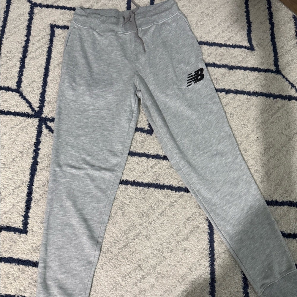 New Balance Gray Sweatpants Tapered Leg Elastic Cuffs